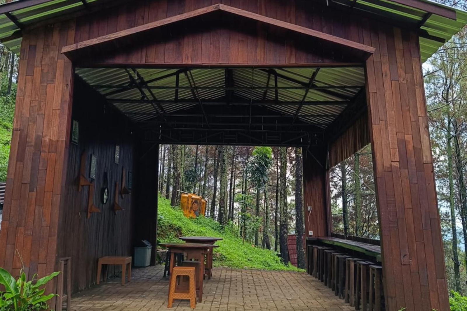 Alas Pacet By Twospaces, Mojokerto Zewnętrze zdjęcie
